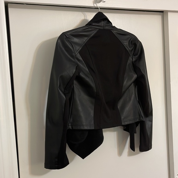 Kut from the Cloth XS Faux Leather Blazer - Picture 4 of 5